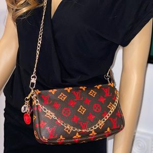 Custom Louis Vuitton Pochette Accessoires